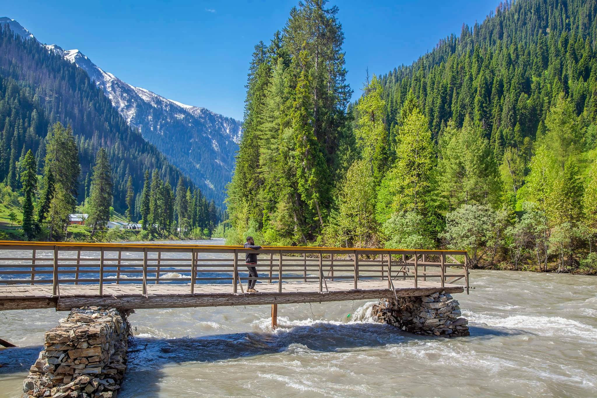 Taobat Village Kashmir